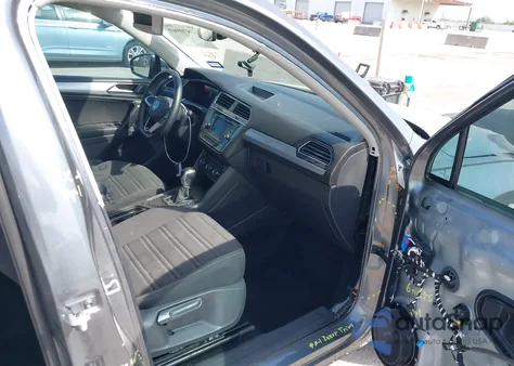 2023 Volkswagen Tiguan 2.0T S z USA, uszkodzony, nr VIN 3VVRB7AX9PM132401